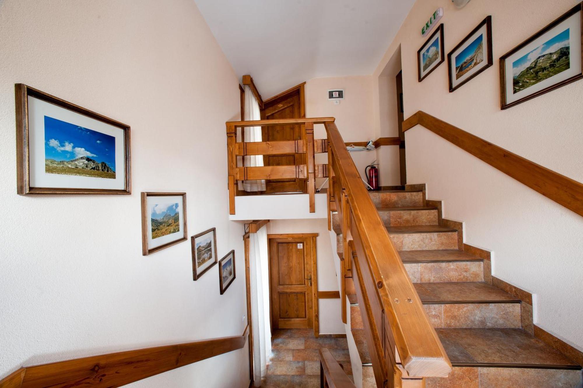 בנסקו Guest House Dzhangal מראה חיצוני תמונה